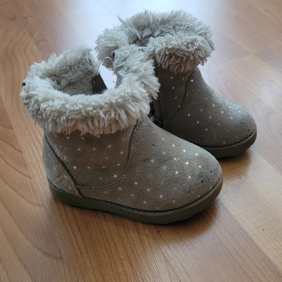 Cat&Jack Toddler Girls Boots Sz 4 Tan Suede like Side Zip Pull on Shoes Faux Fur - Picture 6 of 12